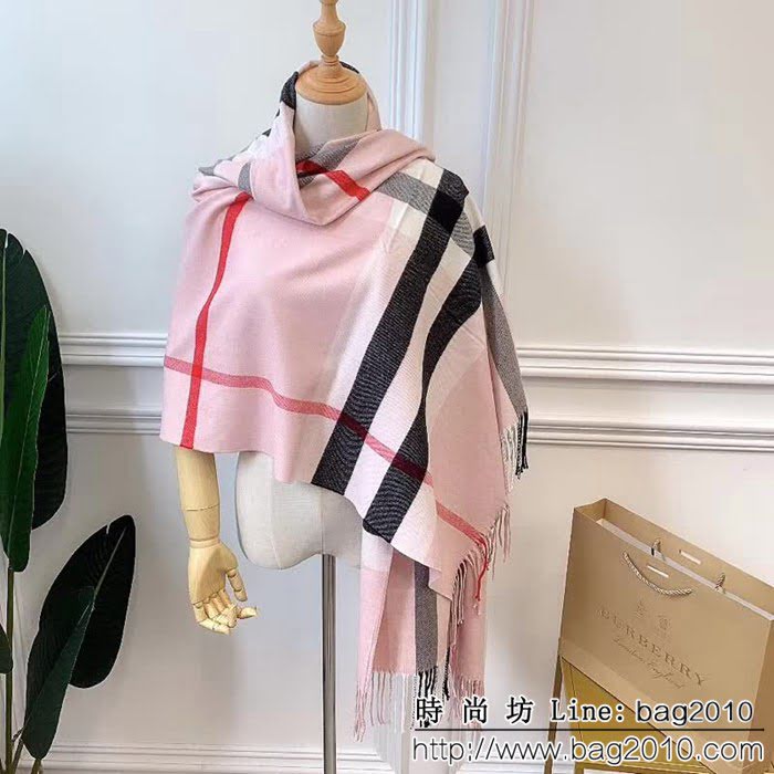 BURBERRY巴寶莉 2018最新 經典格子雙面水貂絨圍巾 LLWJ6823